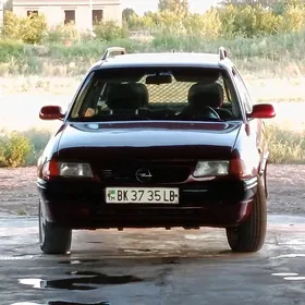 Opel Astra 1996