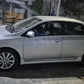 Toyota Corolla 2010