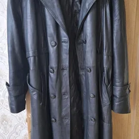 Плащ мужской кожанный.