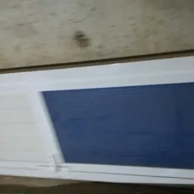 дверь пластиковая