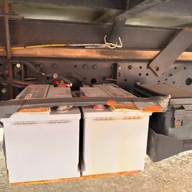 Mitsubishi Canter 2014