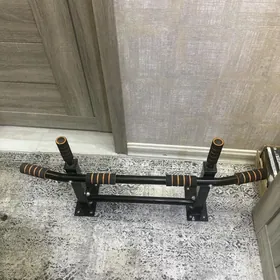 Навесной турник