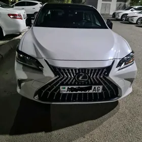 Lexus ES 350 2021