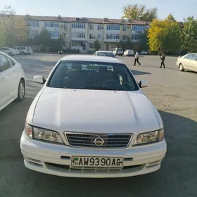 Nissan Maxima 1999