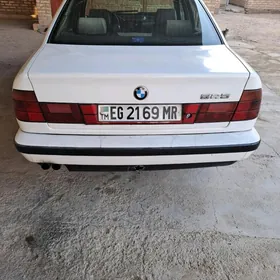 BMW 525 1989