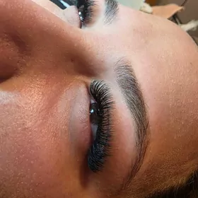 Naraşiwaniya kirpik dakyan