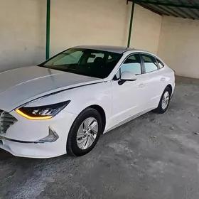 Hyundai Sonata 2020