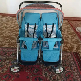 ekizlerin kolyaskasy