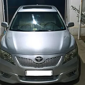 Toyota Camry 2010