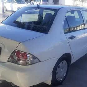 Mitsubishi Lancer 2011