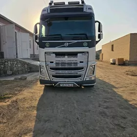 Volvo FH16 2020