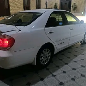 Toyota Camry 2005