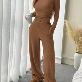 костюм тёплый новый