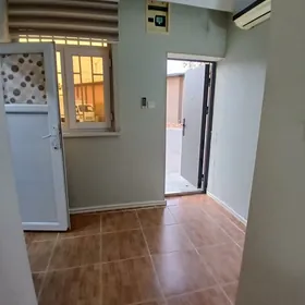 3 ком 3/1 этаж 5 мкр