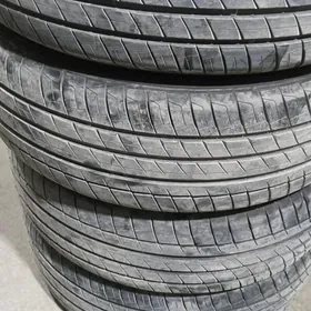 Kapsen 235 55 20 25Ý