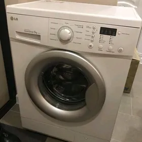 LG kir masyn we LG holadilnik