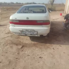 Toyota Corona 1992