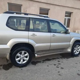 Toyota Land Cruiser Prado 2004