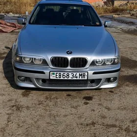 BMW E39 2003