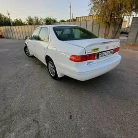Toyota Camry 1997