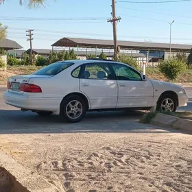 Toyota Avalon 1999