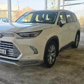 Toyota Grand Highlander Hybrid 2024