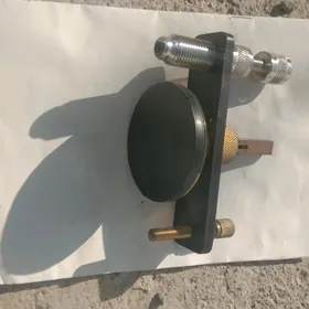 Присоска для склеивания стекол