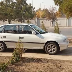 Opel Astra 1992