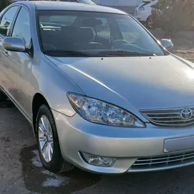 Toyota Camry 2003