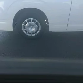 Тойота хайес