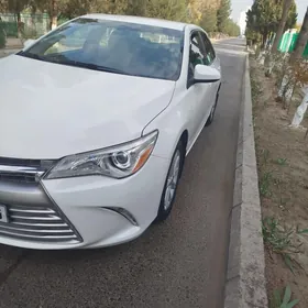 Toyota Camry 2015