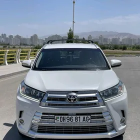 Toyota Highlander 2017