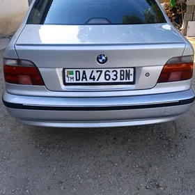 BMW E39 1998