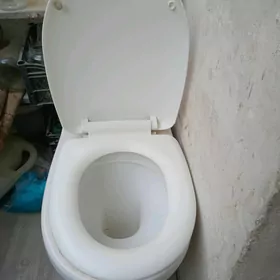 Унитаз б/у без бочка