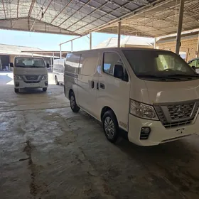 Nissan Urvan 2021