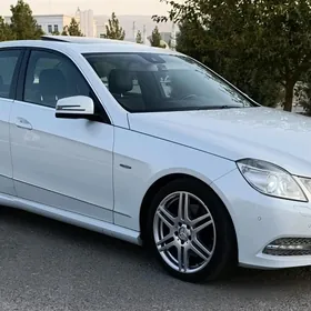 Mercedes-Benz E350 2011
