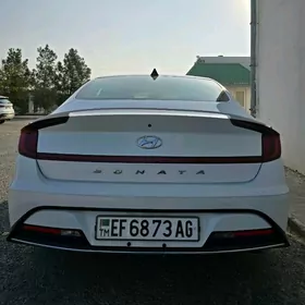 Hyundai Sonata 2021