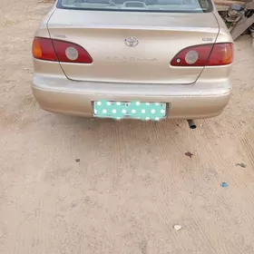 Toyota Corolla 2000