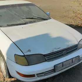 Toyota Corona 1992