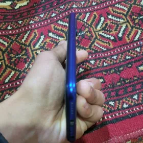 Redmi note 8 4/64