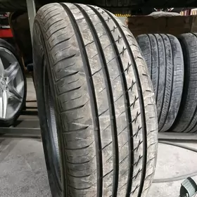 SAILUN TEKER 245 60 18