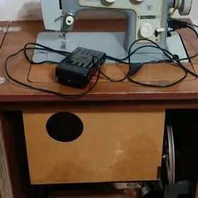 Продаю машинку