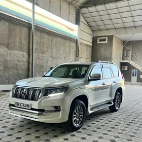 Toyota Land Cruiser Prado 2010