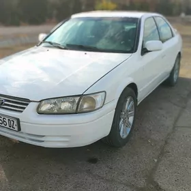 Toyota Camry 1997