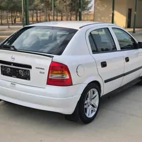 Opel Astra 2002