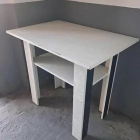 стол куханный