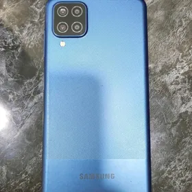 Samsung A12