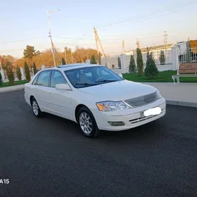 Toyota Avalon 2000