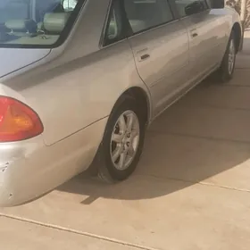 Toyota Avalon 2001