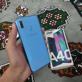 Samsung A40 4/64Gb